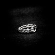 Cargar imagen en el visor de la galería, ANILLO LAZO
