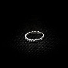 Cargar imagen en el visor de la galería, ANILLO GRANULADO

