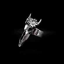 Cargar imagen en el visor de la galería, ANILLO CRÁNEO DE TORO
