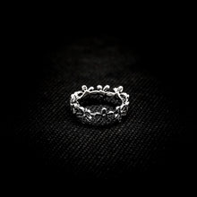 Cargar imagen en el visor de la galería, ANILLO FLOR MARGARITA
