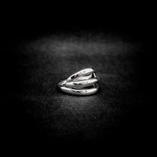 Cargar imagen en el visor de la galería, ANILLO ENTRELAZADO
