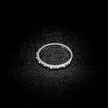Cargar imagen en el visor de la galería, ANILLO BOLITAS
