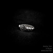 Cargar imagen en el visor de la galería, ANILLO VIRGEN DE GUADALUPE
