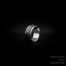 Cargar imagen en el visor de la galería, ANILLO BANDA CON PUNTOS
