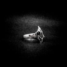 Cargar imagen en el visor de la galería, ANILLO ABSTRACTO
