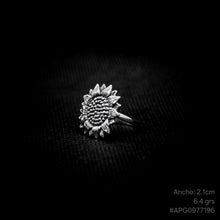 Cargar imagen en el visor de la galería, ANILLO GIRASOL
