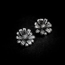 Cargar imagen en el visor de la galería, ARETES MARGARITAS
