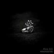 Cargar imagen en el visor de la galería, ANILLO CORAZÓN AMOR POR MÉXICO
