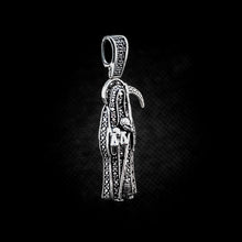Cargar imagen en el visor de la galería, DIJE SANTA MUERTE
