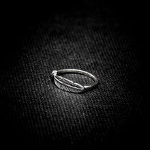 Cargar imagen en el visor de la galería, ANILLO PLUMA
