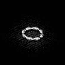Cargar imagen en el visor de la galería, ANILLO CUENTAS
