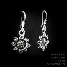Cargar imagen en el visor de la galería, ARETE GIRASOLES
