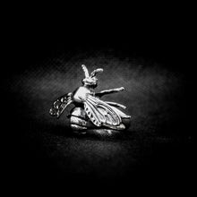 Cargar imagen en el visor de la galería, ANILLO ABEJA
