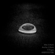 Cargar imagen en el visor de la galería, ANILLO MEDIALUNA
