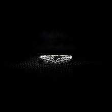 Cargar imagen en el visor de la galería, ANILLO HOJA LAUREL
