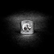 Cargar imagen en el visor de la galería, ANILLO BANDA ELEFANTE
