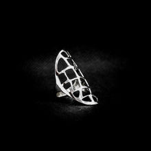 Cargar imagen en el visor de la galería, ANILLO LARGO ESCAMA
