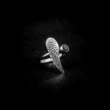 Cargar imagen en el visor de la galería, ANILLO ALA CON ZIRCONIA
