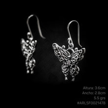 Cargar imagen en el visor de la galería, ARETES LARGOS MARIPOSA
