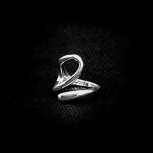 Cargar imagen en el visor de la galería, ANILLO ONDA
