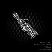 Cargar imagen en el visor de la galería, DIJE SANTA MUERTE
