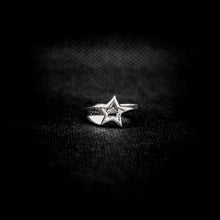 Cargar imagen en el visor de la galería, ANILLO ESTRELLA
