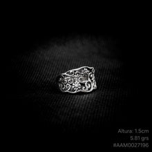 Cargar imagen en el visor de la galería, ANILLO FLORAL
