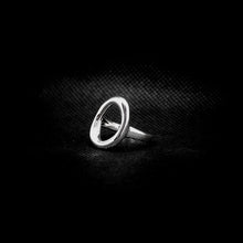 Cargar imagen en el visor de la galería, ANILLO OBALO IRREGULAR
