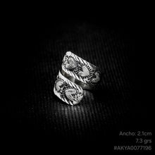 Cargar imagen en el visor de la galería, ANILLO ESPIRAL CORAZONES
