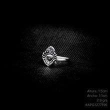 Cargar imagen en el visor de la galería, ANILLO CORAZÓN SAGRADO
