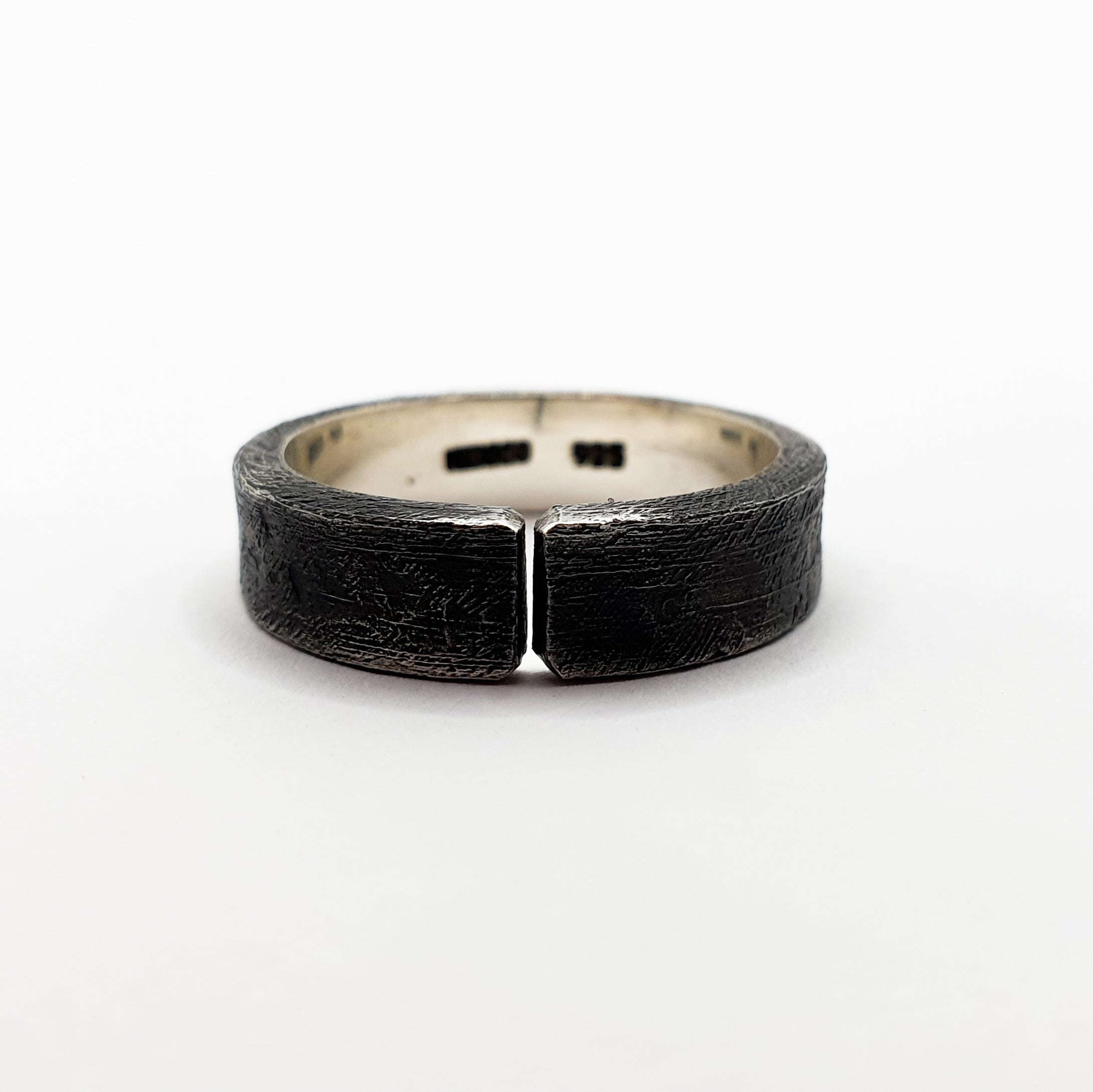 ANILLO RÚSTICO
