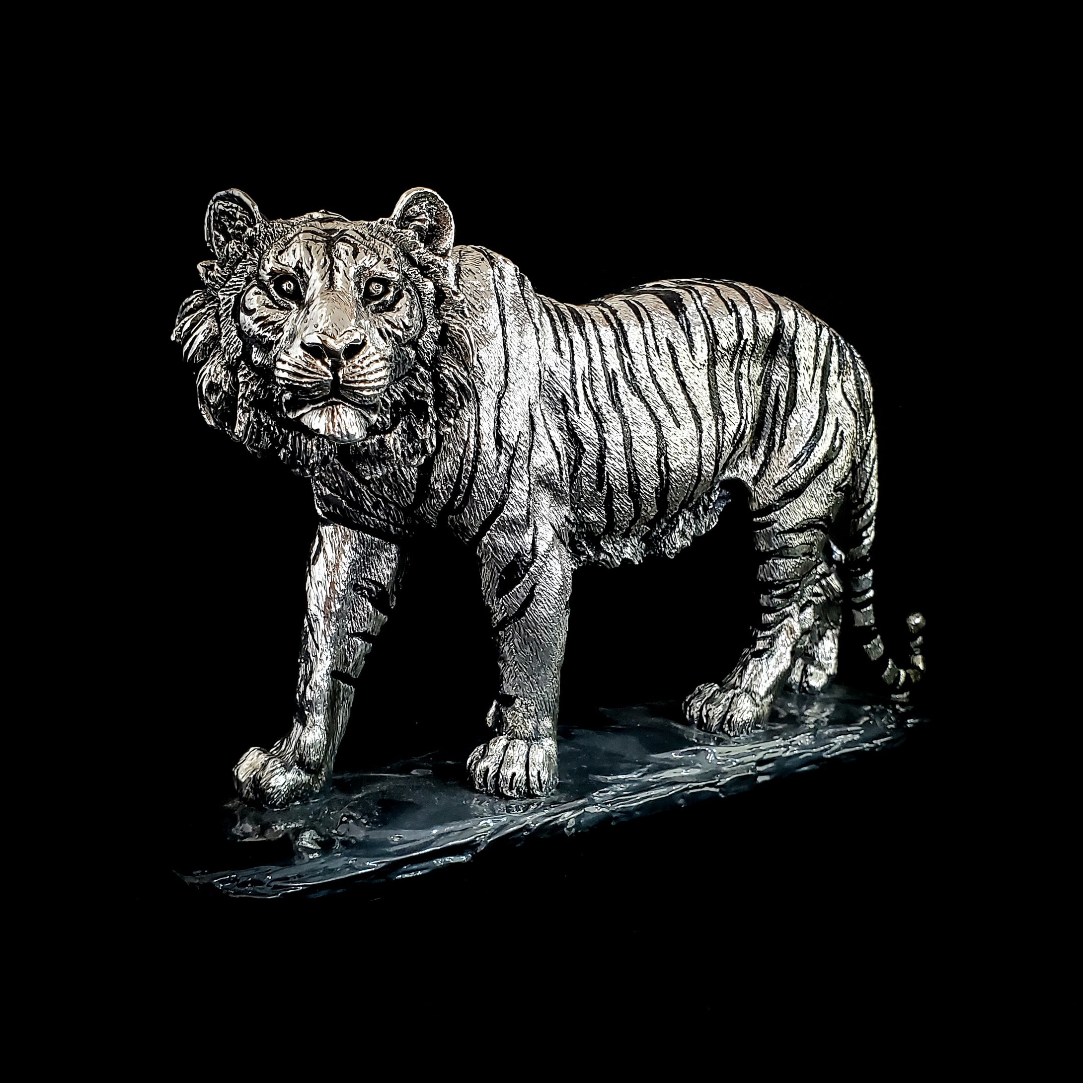 ESCULTURA TIGRE