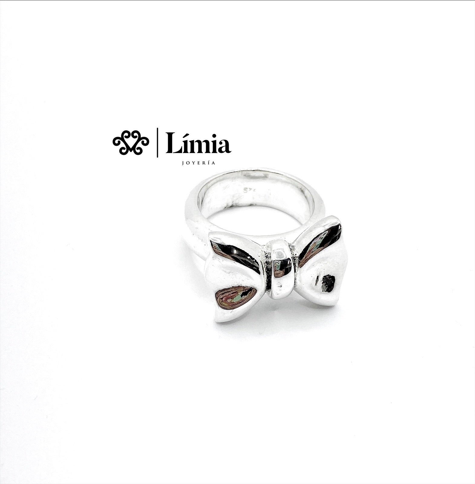 Anillo moño online pandora