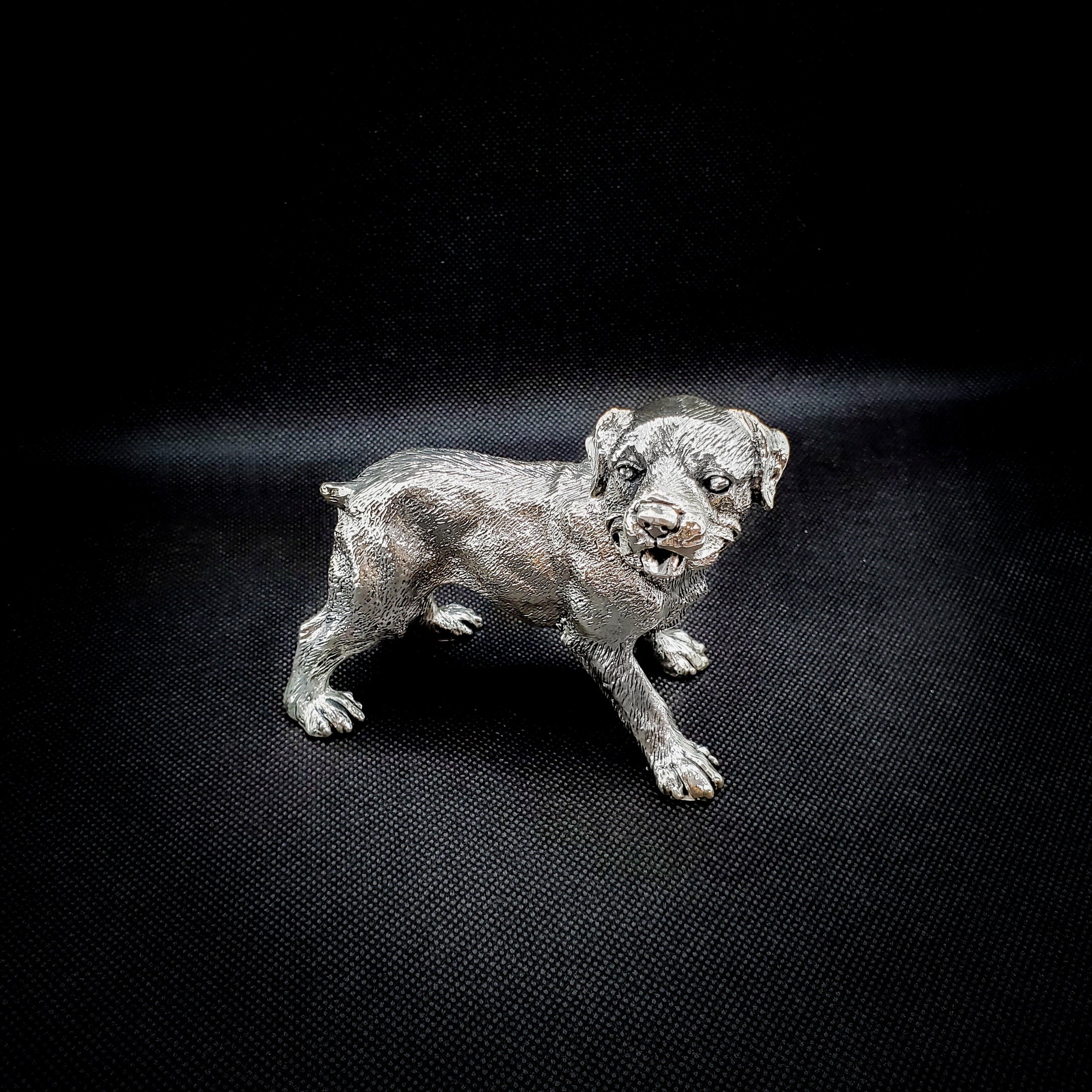 ESCULTURA PERRO LABRADOR